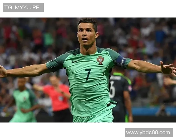 当今足球巨星风采：梅西C罗引领新一代球员崛起的全球足坛格局